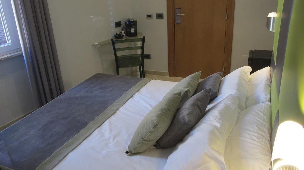 Hotel Pantheon Caesar Relais Rzym Zewnętrze zdjęcie