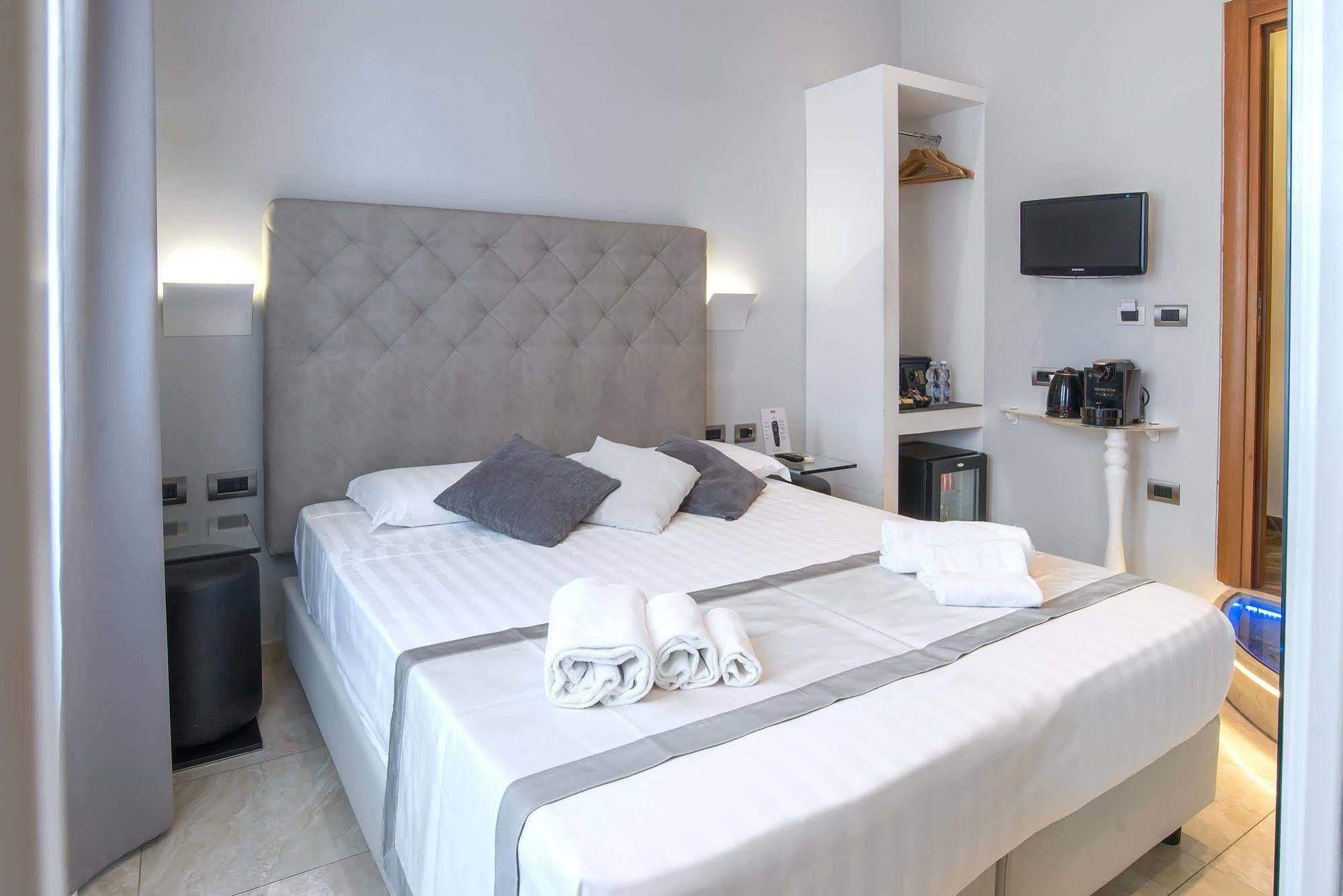 Hotel Pantheon Caesar Relais Rzym Zewnętrze zdjęcie